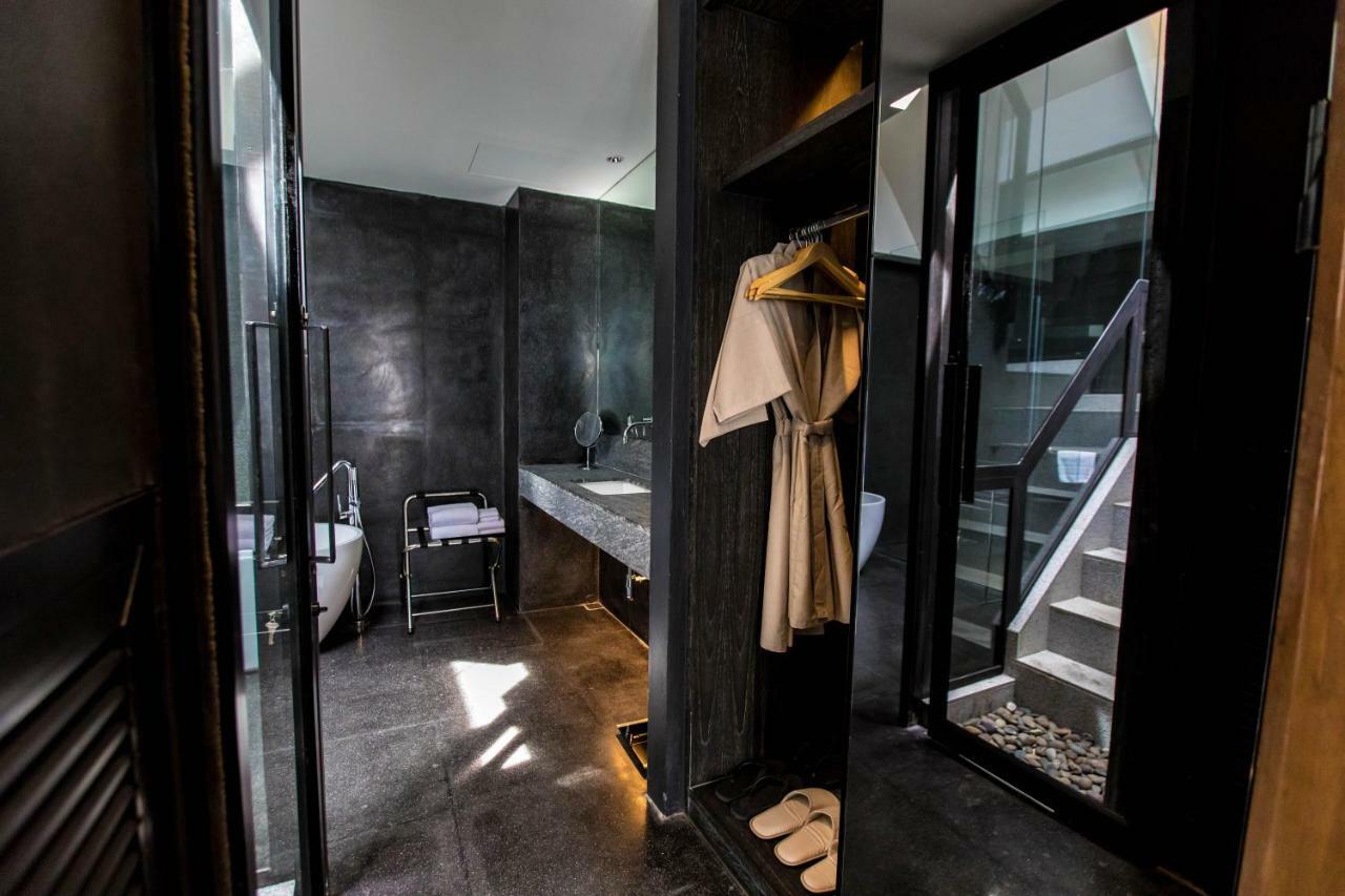 Ana Anan Resort & Villas Pattaya Na Chom Thian Exterior photo Bathroom
